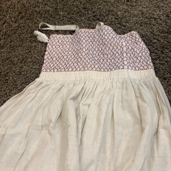 Dress - Picture 6 of 6